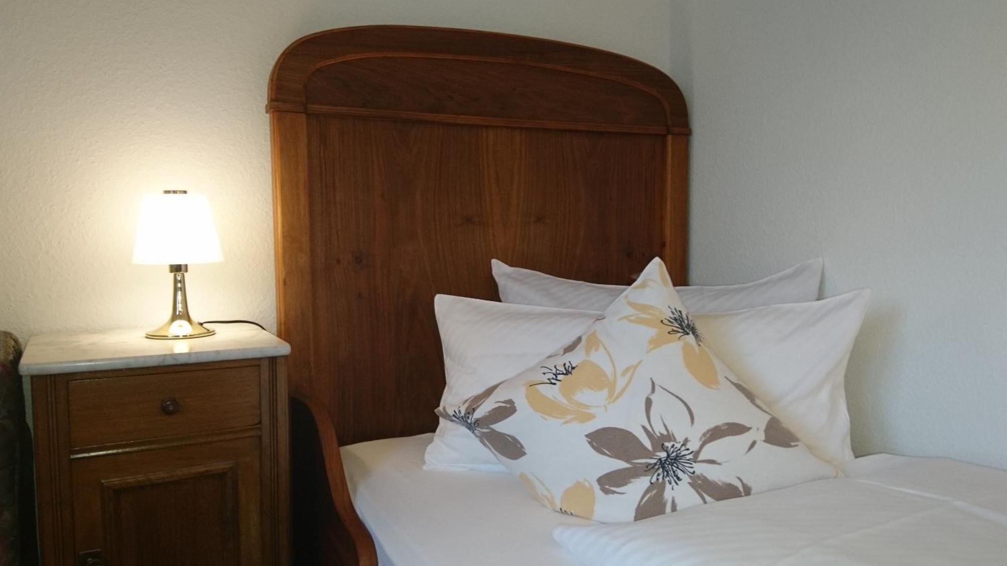 Pension Landhaus Fischer Massweiler Екстериор снимка